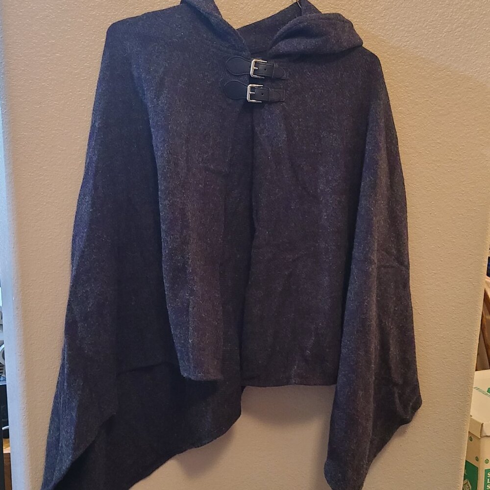 Ralph Lauren Women's Wool Cape with Leather Buckles